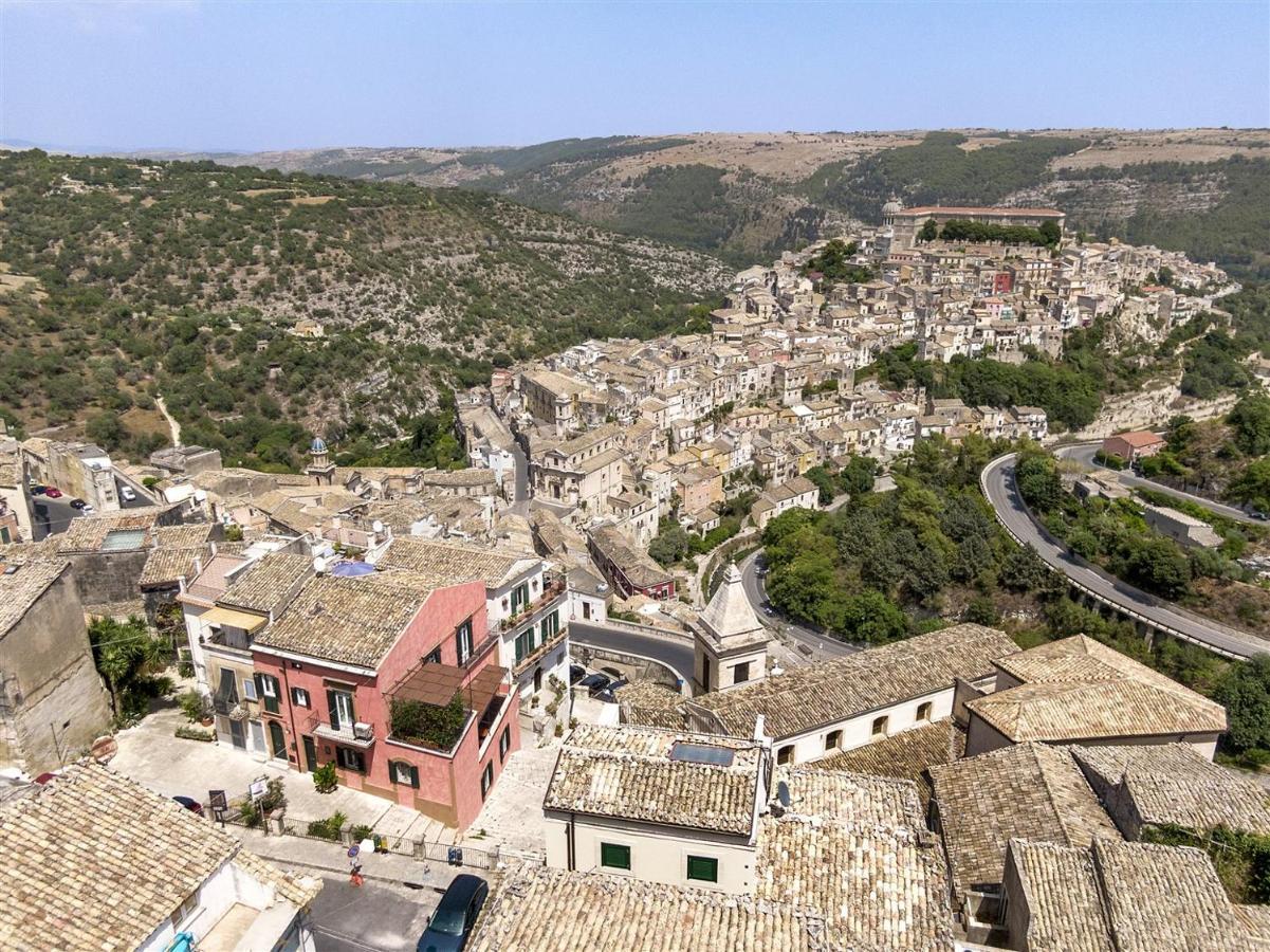 Casa Rosa Apartment Ragusa Bagian luar foto