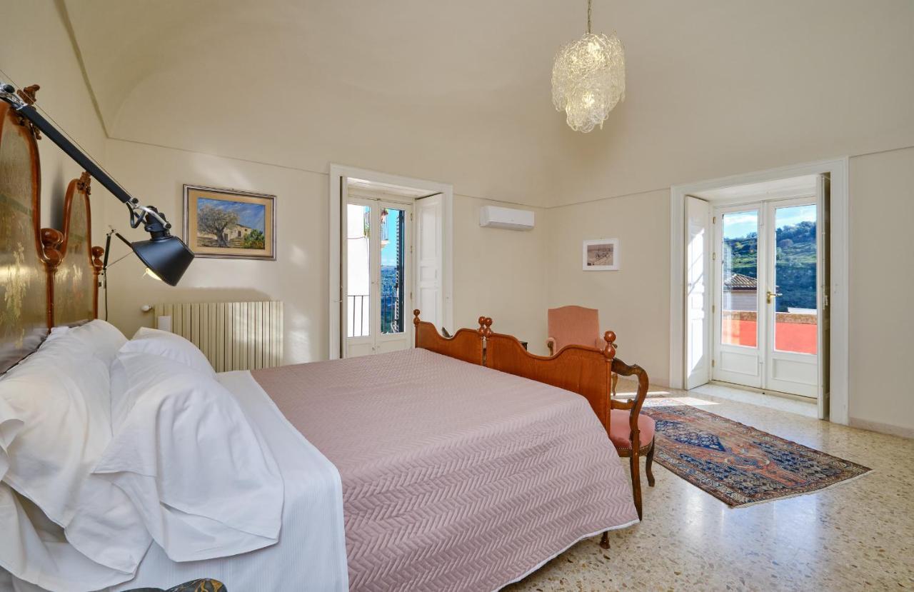 Casa Rosa Apartment Ragusa Bagian luar foto