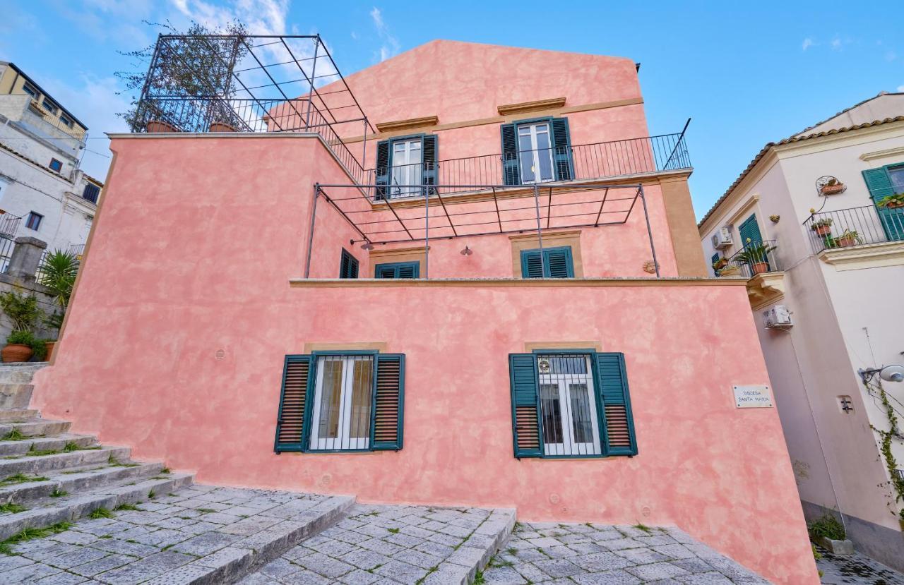 Casa Rosa Apartment Ragusa Bagian luar foto