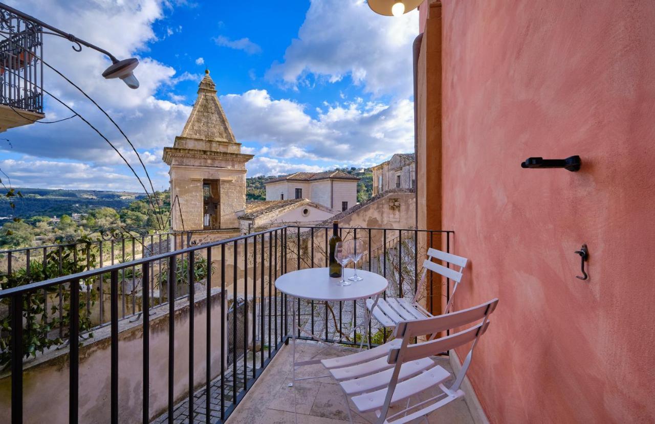 Casa Rosa Apartment Ragusa Bagian luar foto