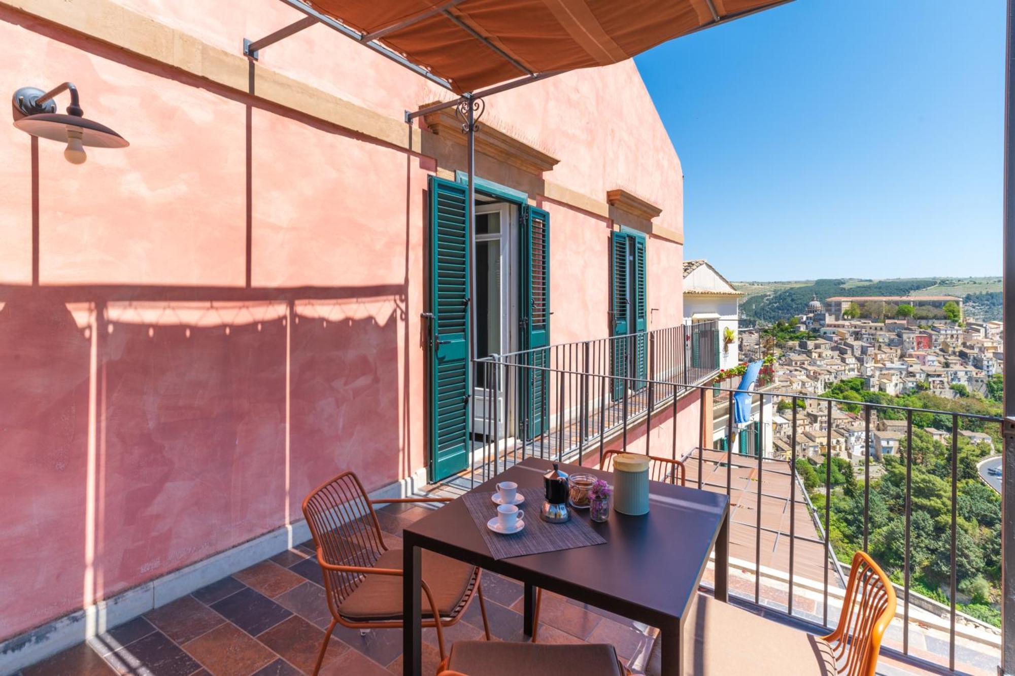 Casa Rosa Apartment Ragusa Bagian luar foto