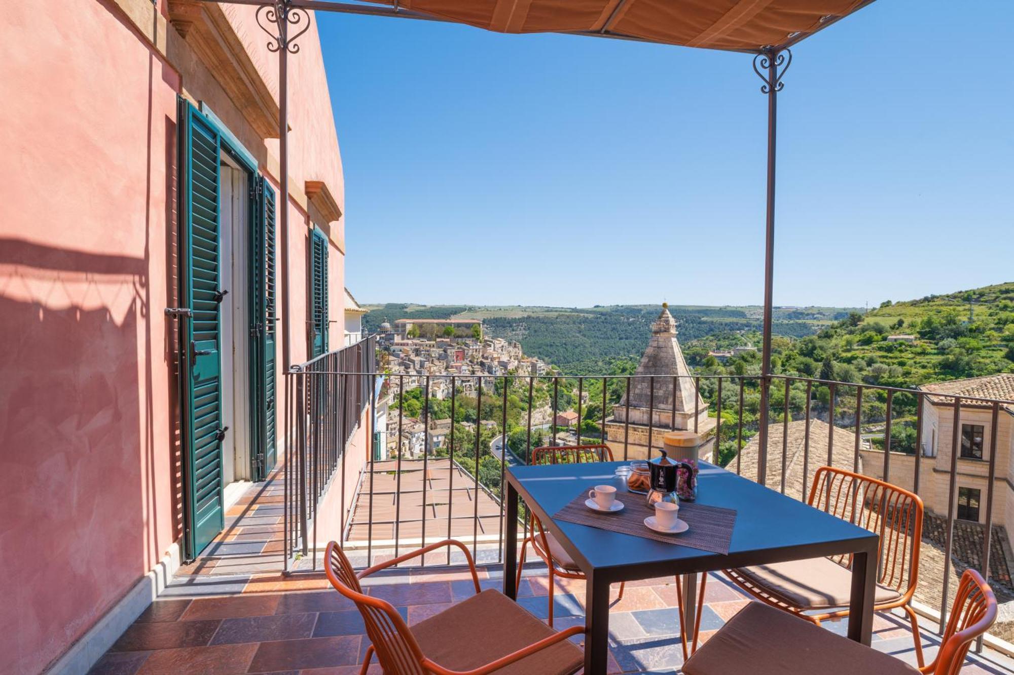 Casa Rosa Apartment Ragusa Bagian luar foto