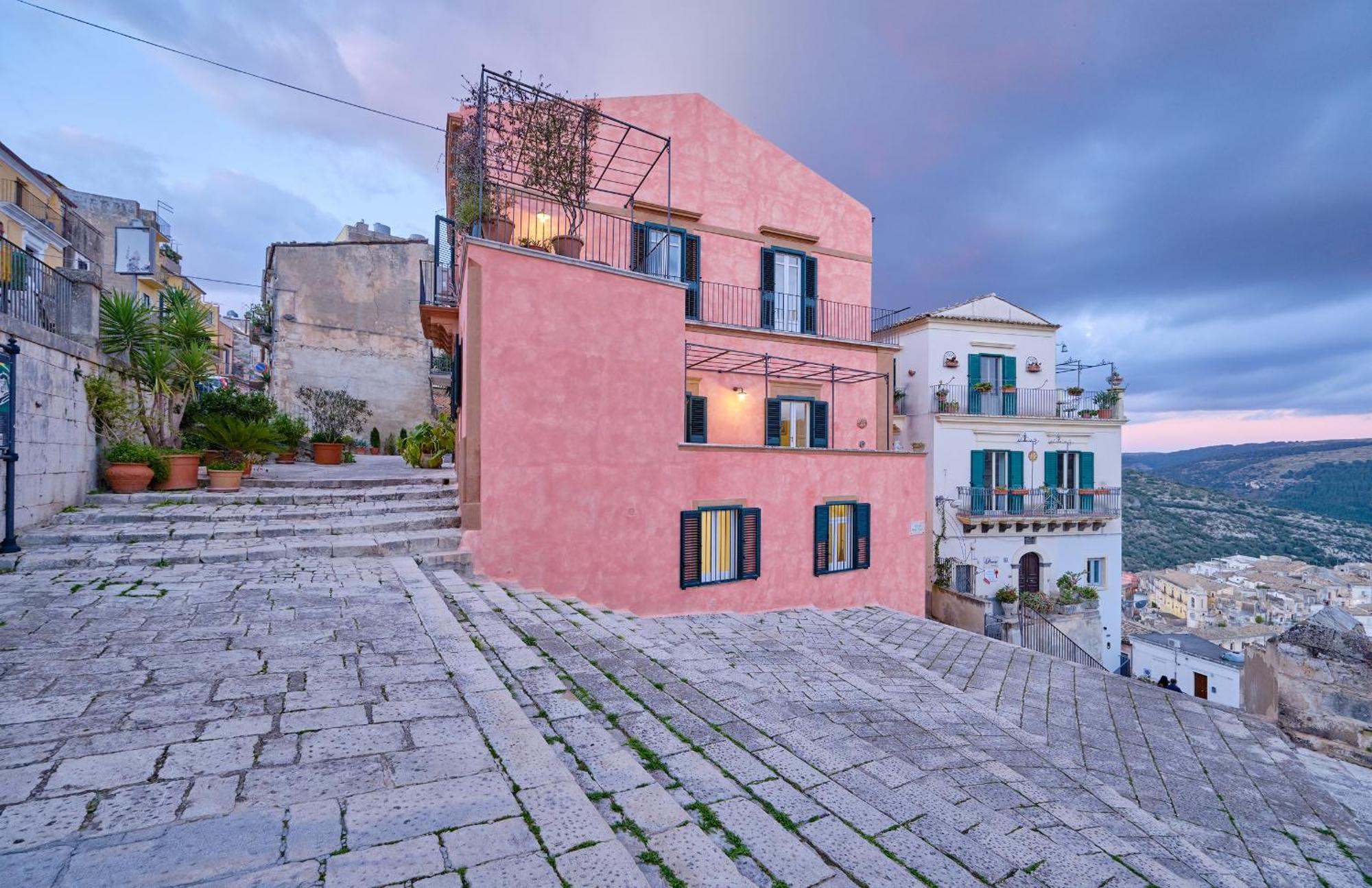 Casa Rosa Apartment Ragusa Bagian luar foto